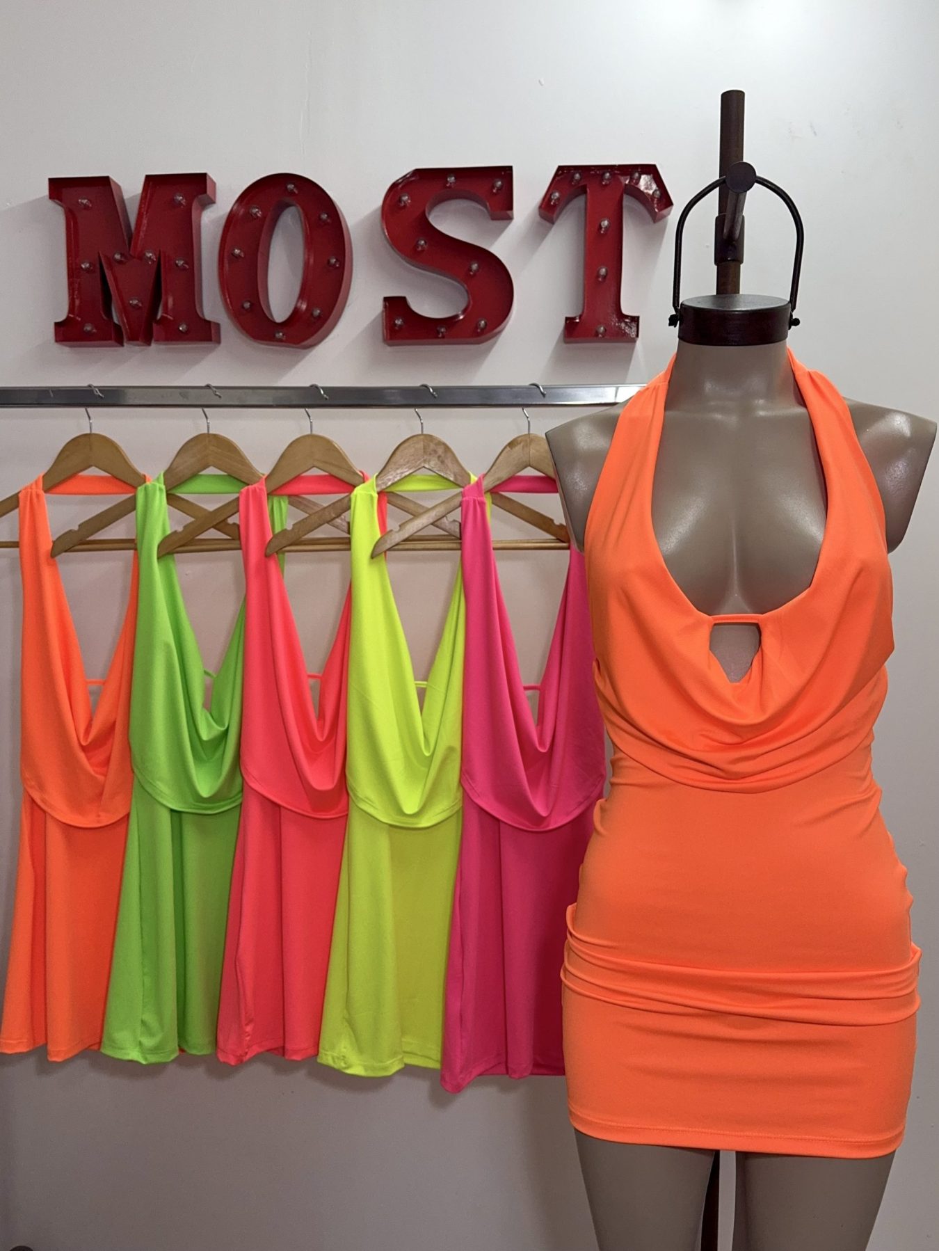 Art. 875-MF-F Vestido buche microfibra fluor - Imagen 1