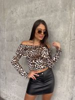 Art. 1493-MF-LAR-AP Remera cuello bote manga larga animal print